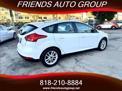 2017 Ford Focus SE   - Photo 9 - Van Nuys, CA 91406