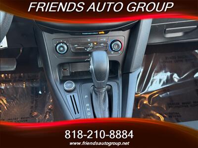2017 Ford Focus SE   - Photo 28 - Van Nuys, CA 91406