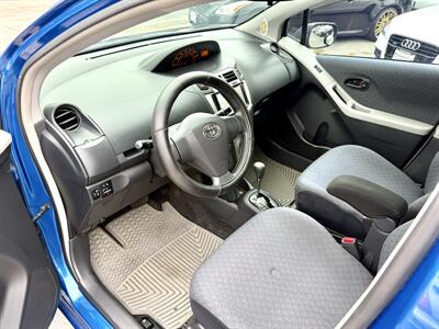 2010 Toyota Yaris - Photo 11 - Van Nuys, CA 91406