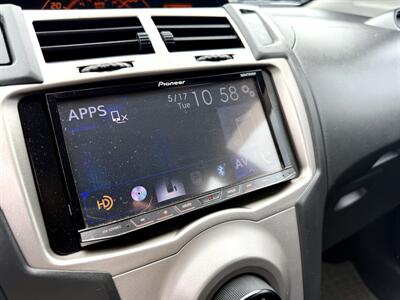 2010 Toyota Yaris - Photo 22 - Van Nuys, CA 91406
