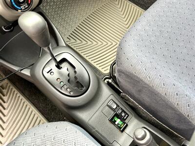 2010 Toyota Yaris - Photo 25 - Van Nuys, CA 91406
