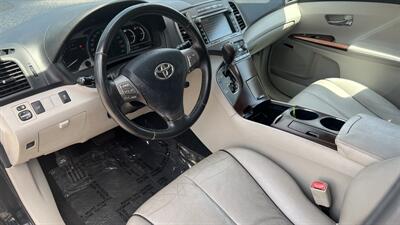 2010 Toyota Venza FWD V6   - Photo 5 - Van Nuys, CA 91406