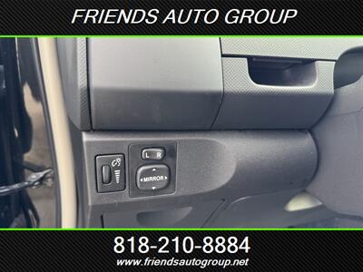 2010 Toyota Yaris RS   - Photo 20 - Van Nuys, CA 91406