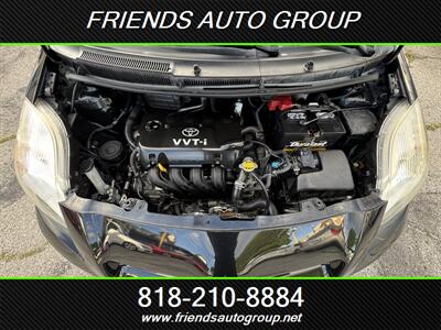 2010 Toyota Yaris RS   - Photo 27 - Van Nuys, CA 91406