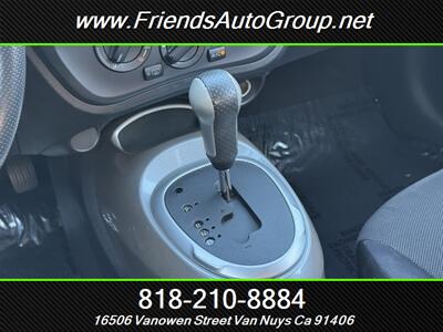 2011 Nissan JUKE S - Photo 20 - Van Nuys, CA 91406