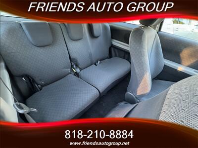 2010 Toyota Yaris - Photo 14 - Van Nuys, CA 91406