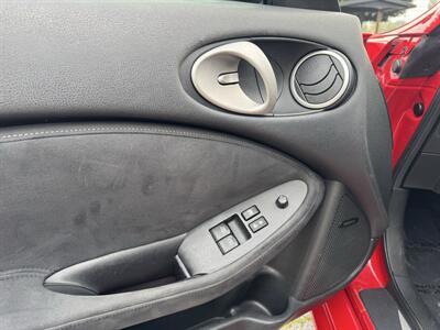 2010 Nissan 370Z Roadster Touring - Photo 20 - Van Nuys, CA 91406