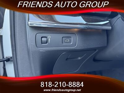 2018 Volvo XC90 T6 Momentum   - Photo 20 - Van Nuys, CA 91406