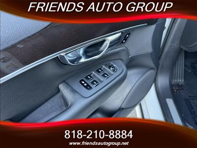 2018 Volvo XC90 T6 Momentum   - Photo 18 - Van Nuys, CA 91406