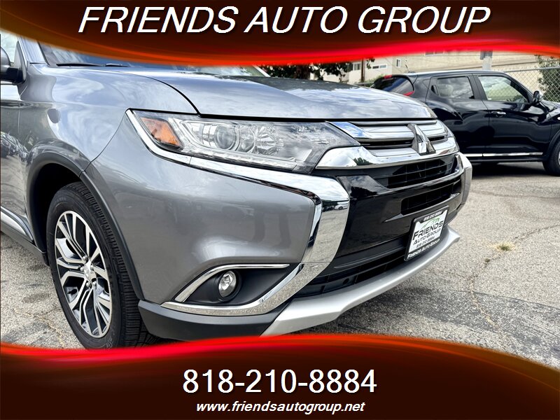 2018 Mitsubishi Outlander SE photo 28