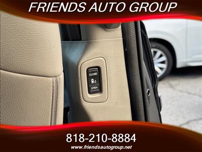2011 Honda Odyssey Touring Elite   - Photo 39 - Van Nuys, CA 91406