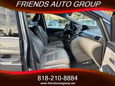 2011 Honda Odyssey Touring Elite   - Photo 16 - Van Nuys, CA 91406