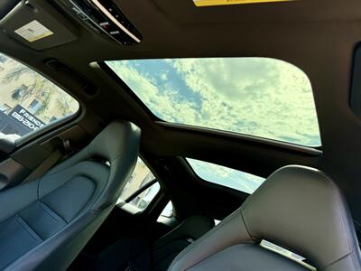 2018 Porsche Panamera 4 E-Hybrid - Photo 31 - Van Nuys, CA 91406