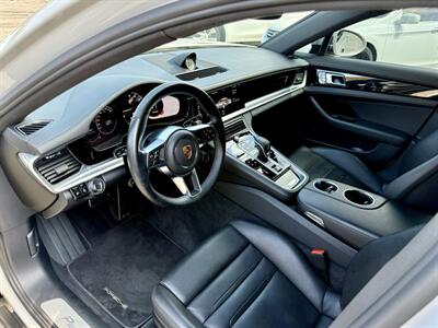 2018 Porsche Panamera 4 E-Hybrid - Photo 11 - Van Nuys, CA 91406