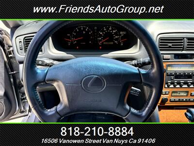 2000 Lexus ES 300 - Photo 20 - Van Nuys, CA 91406