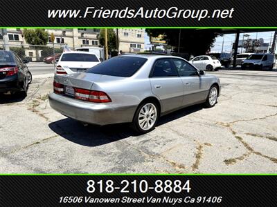 2000 Lexus ES 300 - Photo 9 - Van Nuys, CA 91406