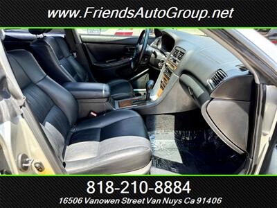 2000 Lexus ES 300 - Photo 14 - Van Nuys, CA 91406