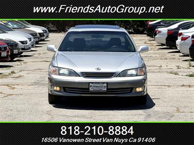2000 Lexus ES 300 - Photo 2 - Van Nuys, CA 91406