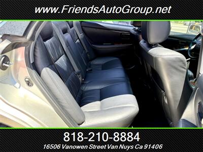 2000 Lexus ES 300 - Photo 16 - Van Nuys, CA 91406