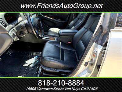 2000 Lexus ES 300 - Photo 12 - Van Nuys, CA 91406