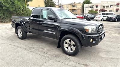 2010 Toyota Tacoma PreRunner V6   - Photo 2 - Van Nuys, CA 91406