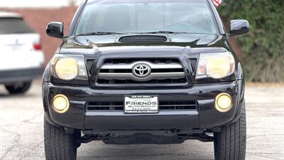 2010 Toyota Tacoma PreRunner V6   - Photo 10 - Van Nuys, CA 91406