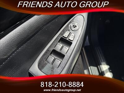 2013 Hyundai Genesis 3.8L   - Photo 18 - Van Nuys, CA 91406
