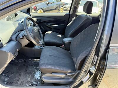 2008 Toyota Yaris S - Photo 12 - Van Nuys, CA 91406