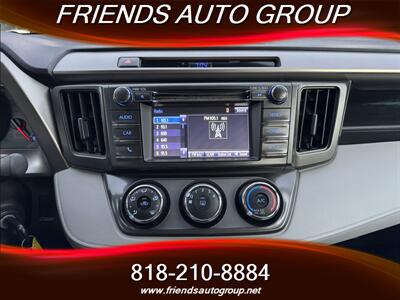 2015 Toyota RAV4 LE   - Photo 25 - Van Nuys, CA 91406