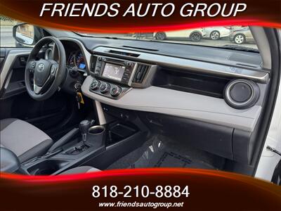 2015 Toyota RAV4 LE   - Photo 18 - Van Nuys, CA 91406