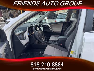 2015 Toyota RAV4 LE   - Photo 17 - Van Nuys, CA 91406