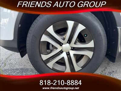 2015 Toyota RAV4 LE   - Photo 15 - Van Nuys, CA 91406