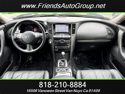 2010 INFINITI FX35   - Photo 17 - Van Nuys, CA 91406