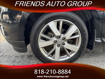 2013 Nissan Pathfinder Platinum   - Photo 11 - Van Nuys, CA 91406