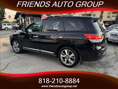 2013 Nissan Pathfinder Platinum   - Photo 9 - Van Nuys, CA 91406