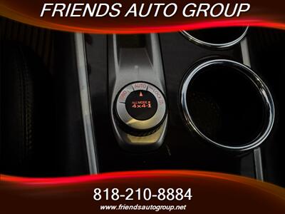 2013 Nissan Pathfinder Platinum   - Photo 31 - Van Nuys, CA 91406