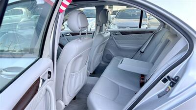 2001 Mercedes-Benz C 320   - Photo 9 - Van Nuys, CA 91406