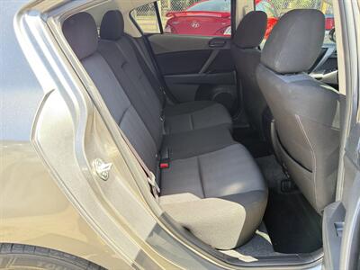 2010 Mazda Mazda3 i SV - Photo 14 - Van Nuys, CA 91406