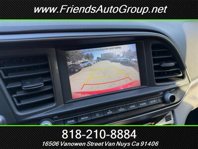2020 Hyundai ELANTRA SEL   - Photo 24 - Van Nuys, CA 91406