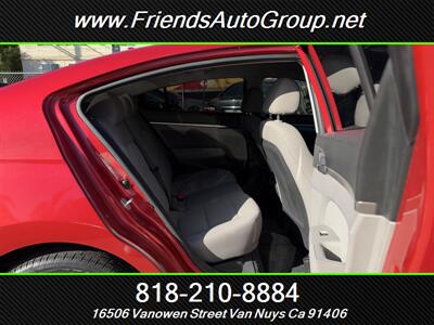2020 Hyundai ELANTRA SEL   - Photo 15 - Van Nuys, CA 91406