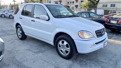 2002 Mercedes-Benz ML 320   - Photo 2 - Van Nuys, CA 91406