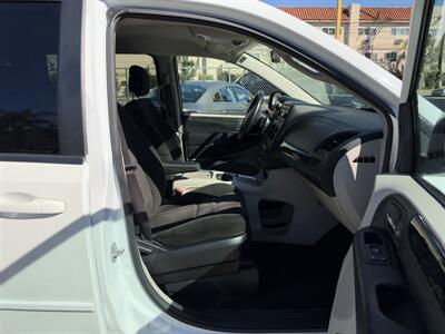 2016 Dodge Grand Caravan SXT   - Photo 13 - Van Nuys, CA 91406