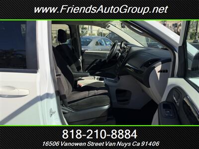 2016 Dodge Grand Caravan SXT   - Photo 13 - Van Nuys, CA 91406