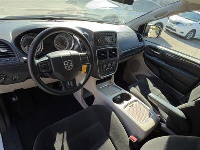 2016 Dodge Grand Caravan SXT   - Photo 10 - Van Nuys, CA 91406