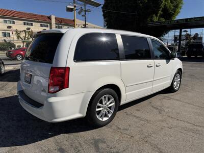 2016 Dodge Grand Caravan SXT   - Photo 9 - Van Nuys, CA 91406