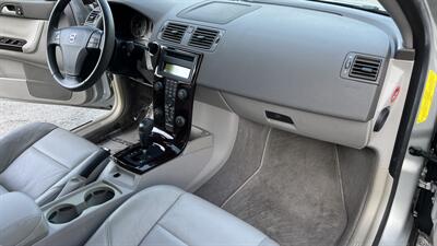 2007 Volvo S40 2.4i   - Photo 13 - Van Nuys, CA 91406