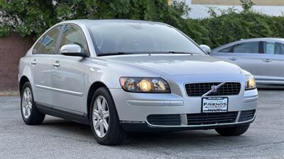 2007 Volvo S40 2.4i   - Photo 2 - Van Nuys, CA 91406