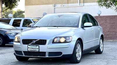 2007 Volvo S40 2.4i   - Photo 1 - Van Nuys, CA 91406