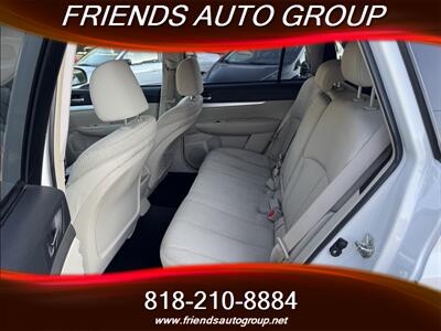 2011 Subaru Outback 2.5i Premium   - Photo 15 - Van Nuys, CA 91406