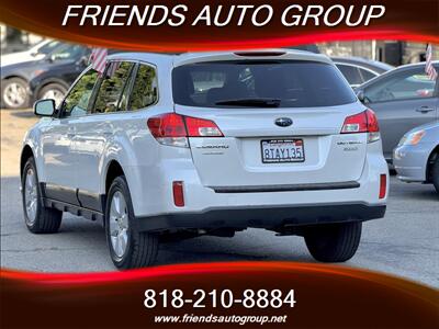 2011 Subaru Outback 2.5i Premium   - Photo 6 - Van Nuys, CA 91406